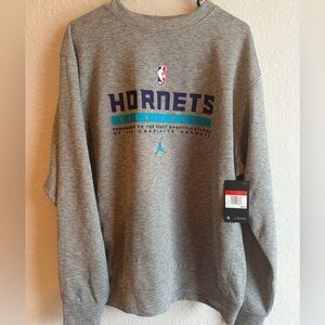 NWT Charlotte Hornets Jordan Team Issue Gray Crewneck Sweatshirt - Large Tall LT